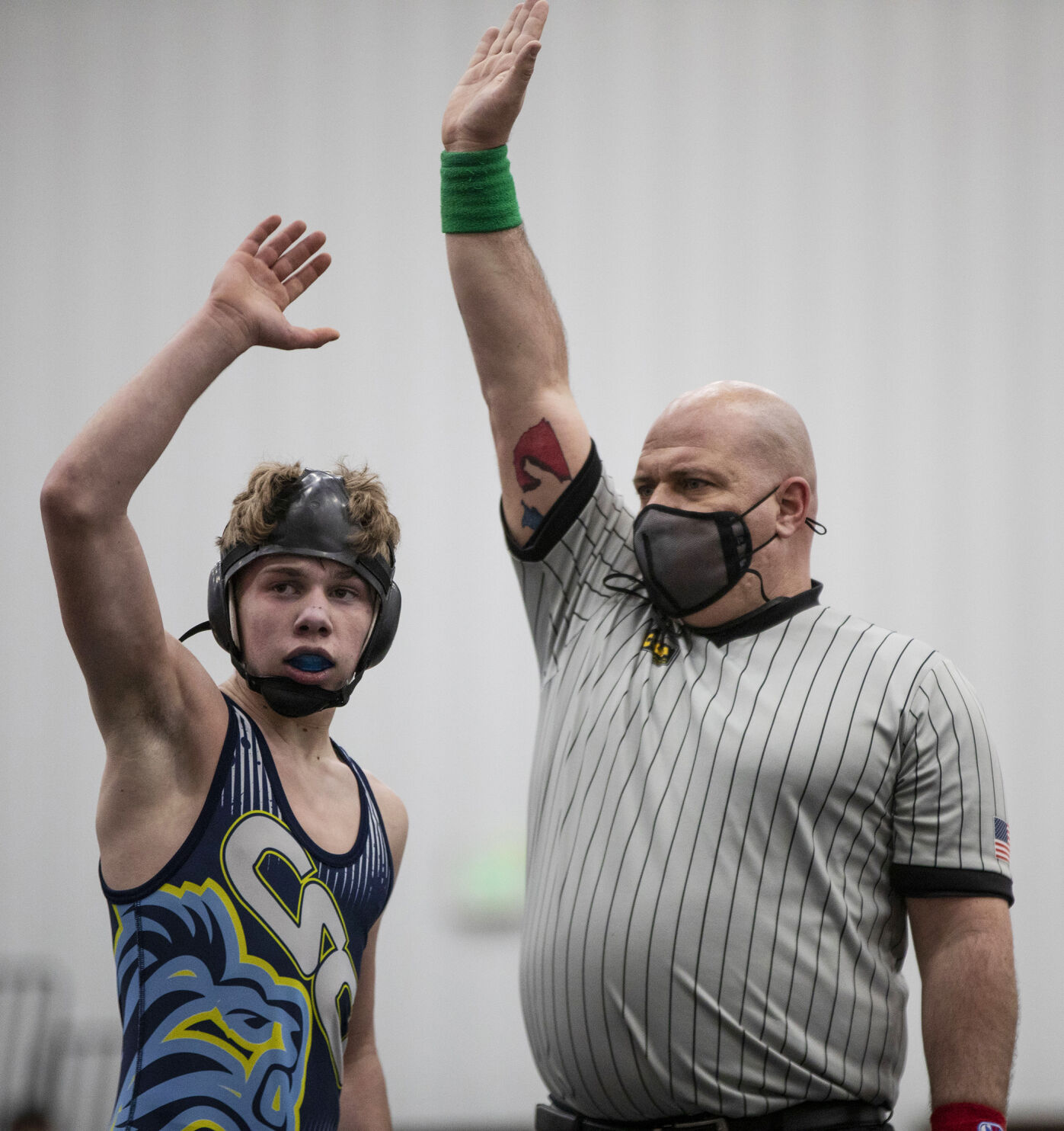 030621-sw-3aboyswrestling 07.jpg